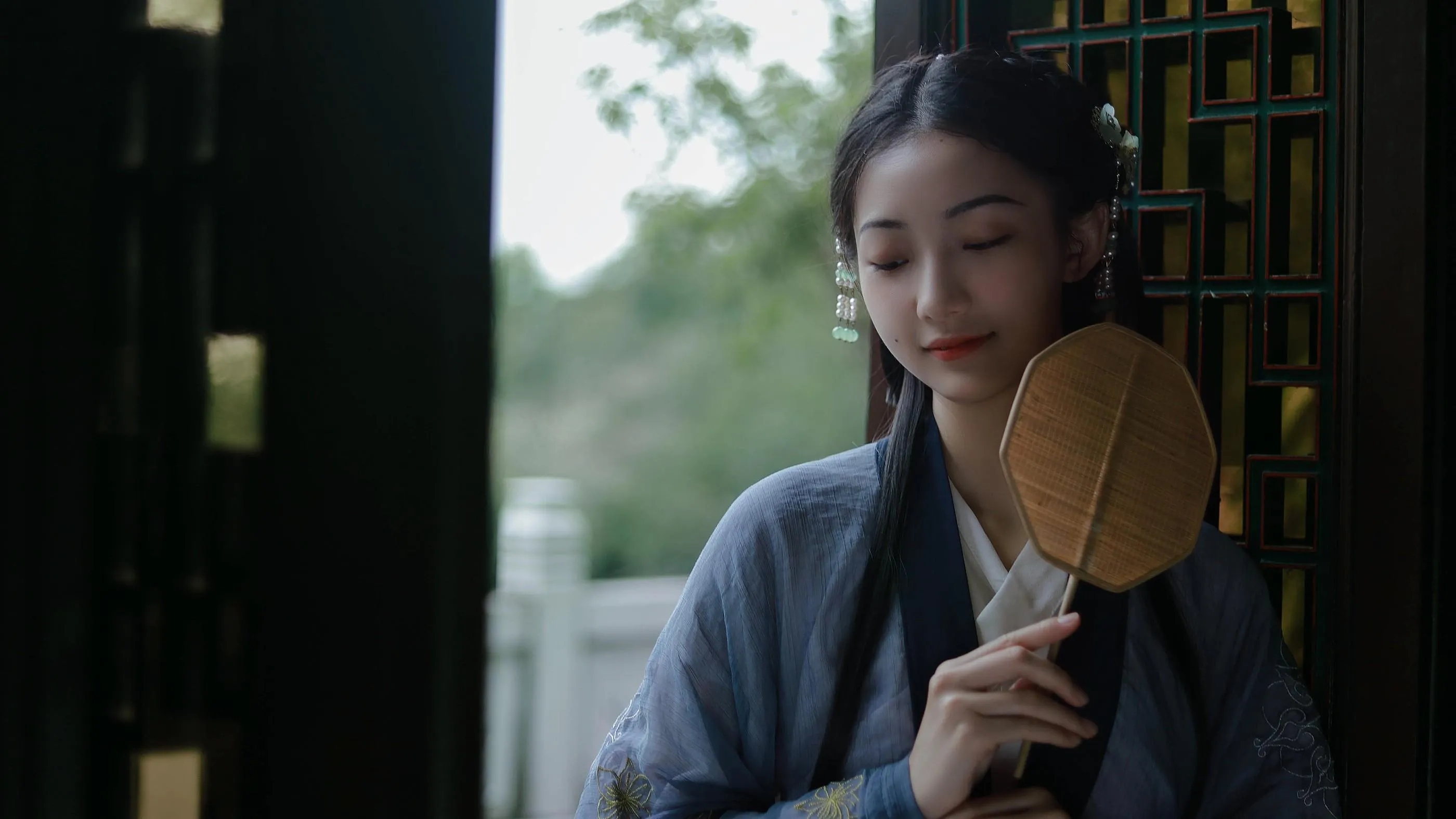 [YITUYU艺图语]2022.09.13 烟雨江南 小戴同学 [21P]插图9
